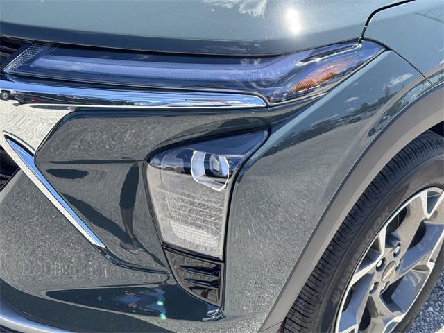 new 2025 Chevrolet Trax car, priced at $22,462