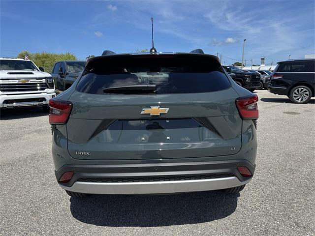 new 2025 Chevrolet Trax car, priced at $22,462