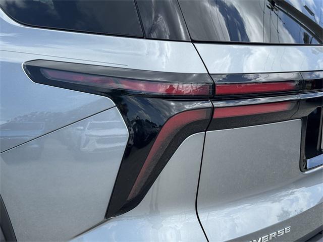 new 2025 Chevrolet Traverse car, priced at $40,051