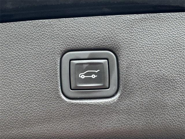 used 2021 Chevrolet Blazer car, priced at $24,984