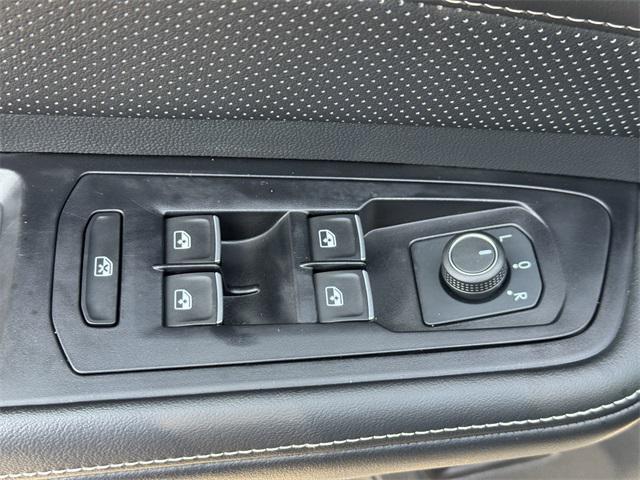 used 2024 Volkswagen Atlas car, priced at $36,499