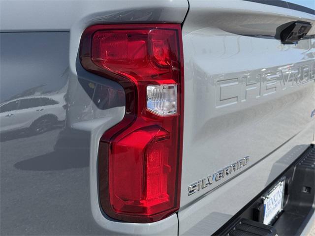 new 2025 Chevrolet Silverado 1500 car, priced at $60,530