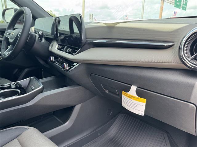 new 2026 Chevrolet Equinox car, priced at $31,770