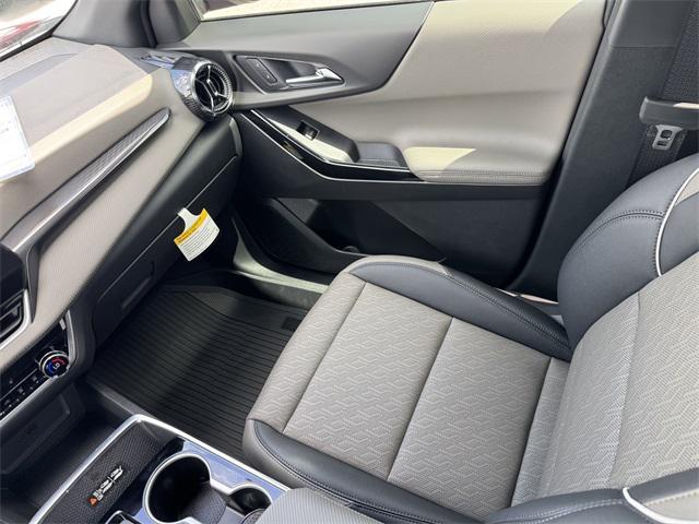 new 2026 Chevrolet Equinox car, priced at $31,770