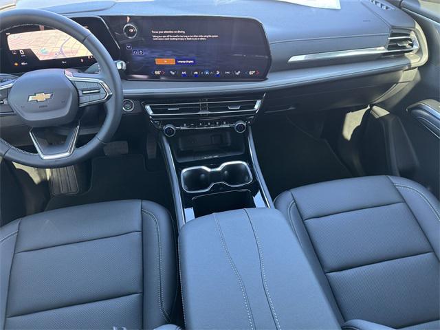 new 2025 Chevrolet Traverse car, priced at $42,680