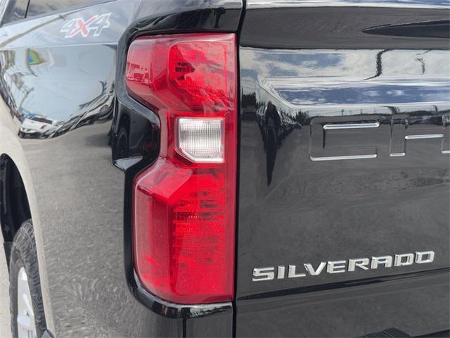 new 2025 Chevrolet Silverado 1500 car, priced at $50,295