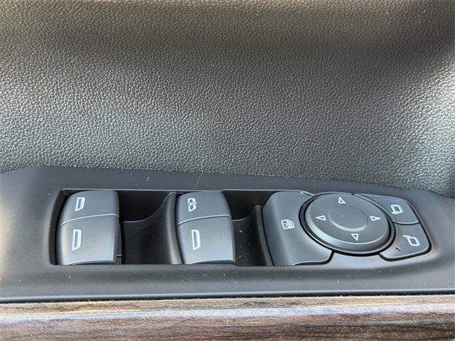 used 2021 Chevrolet Silverado 1500 car, priced at $33,207