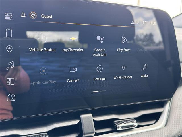 new 2026 Chevrolet Equinox car, priced at $27,928