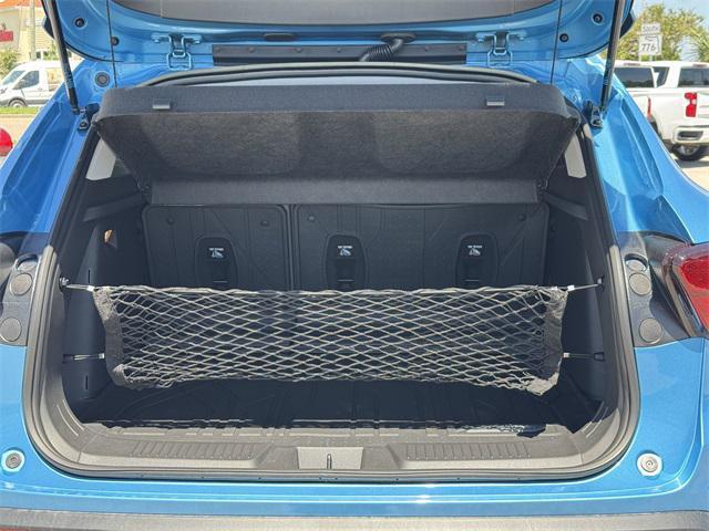new 2025 Chevrolet Trax car, priced at $25,830