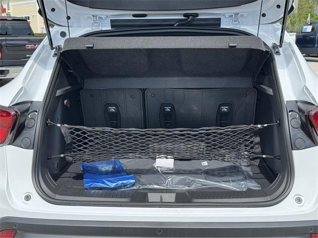 new 2025 Chevrolet Trax car, priced at $25,635