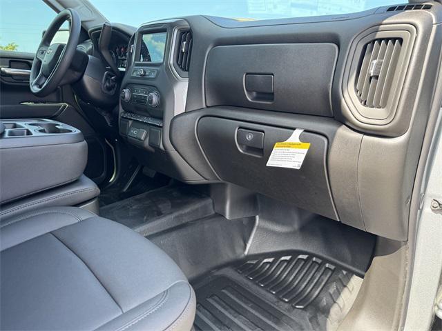new 2025 Chevrolet Silverado 1500 car, priced at $40,325