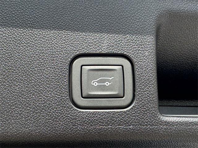 new 2025 Chevrolet Equinox EV car, priced at $50,234