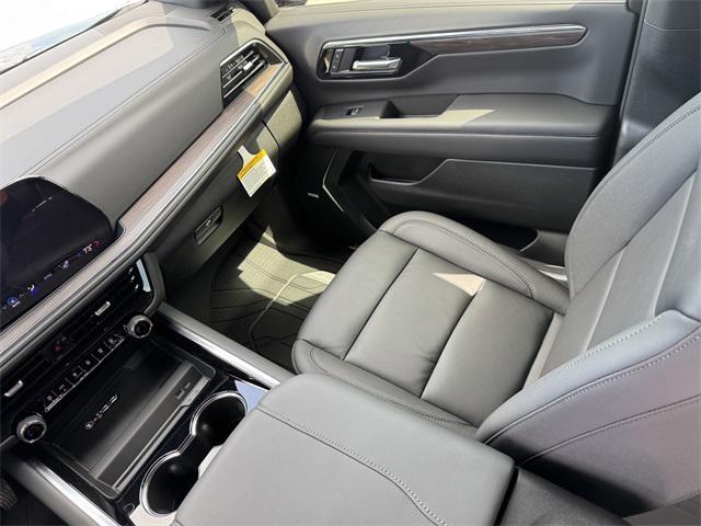 new 2025 Chevrolet Suburban car, priced at $82,994