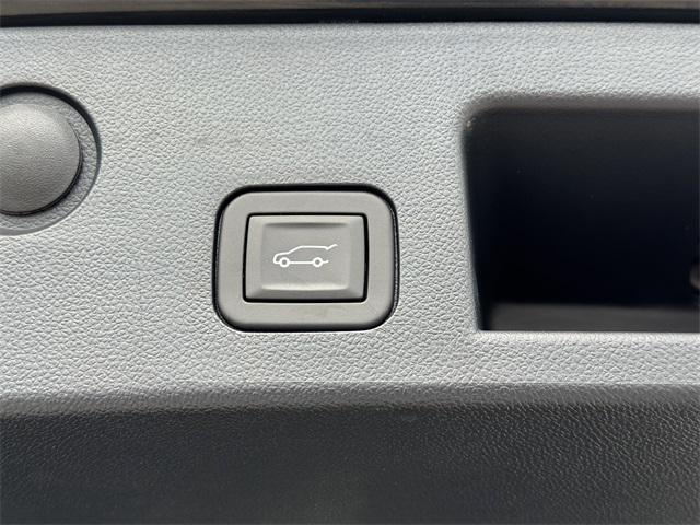 new 2025 Chevrolet Equinox car, priced at $30,085