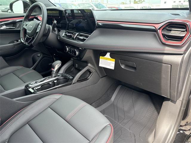 new 2025 Chevrolet TrailBlazer car, priced at $30,640