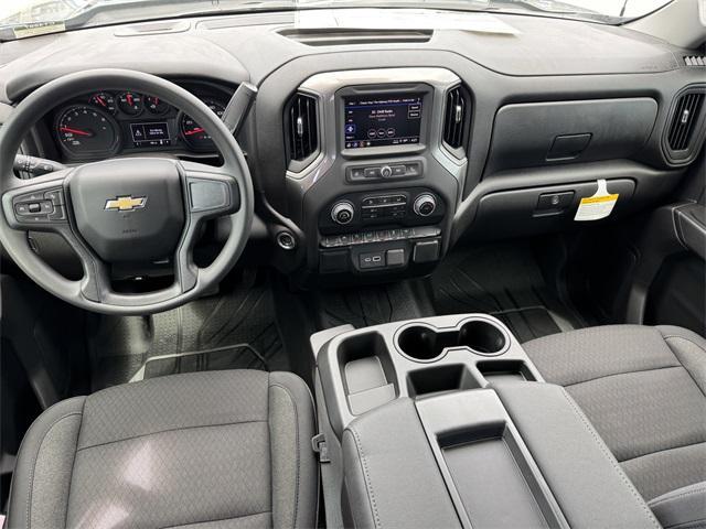 new 2025 Chevrolet Silverado 1500 car, priced at $40,925