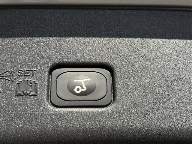 used 2024 Lincoln Nautilus car, priced at $54,995