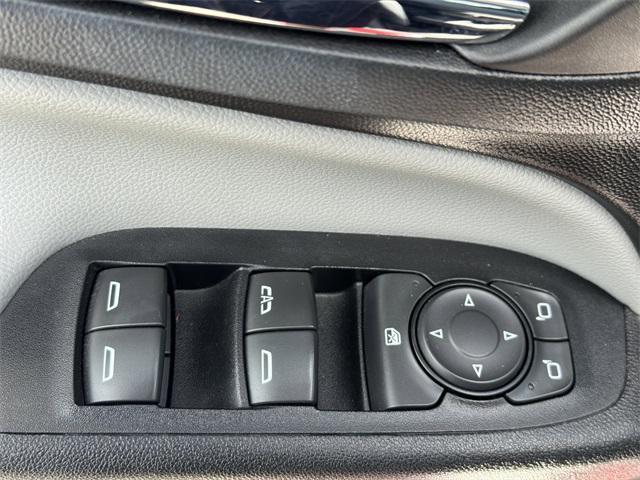 used 2020 Chevrolet Equinox car, priced at $20,137