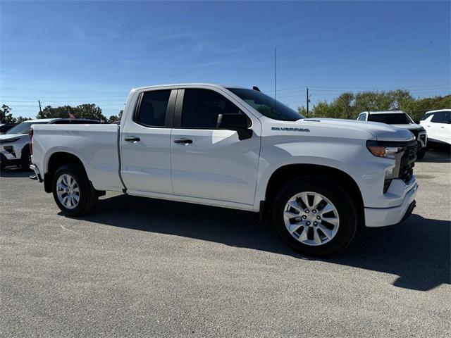 new 2025 Chevrolet Silverado 1500 car, priced at $37,995