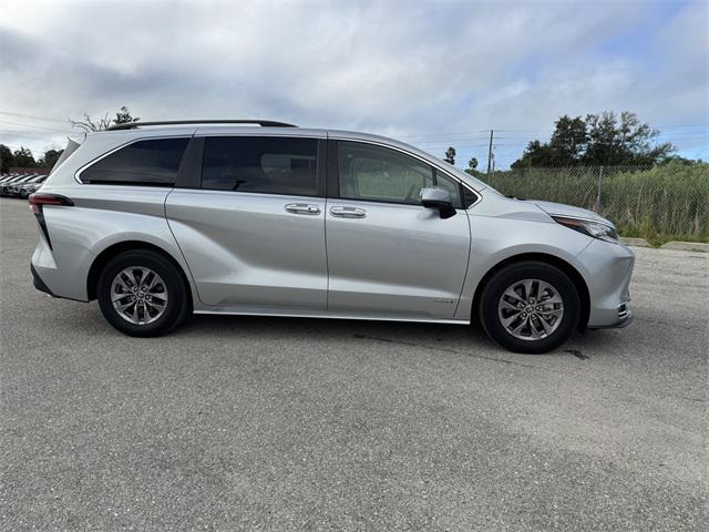used 2021 Toyota Sienna car, priced at $35,652