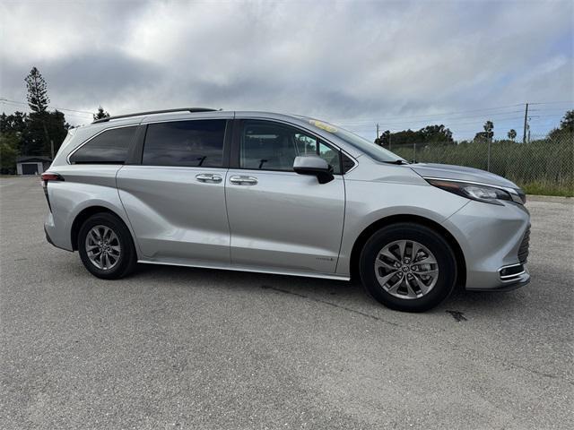 used 2021 Toyota Sienna car, priced at $35,652