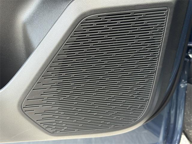 new 2026 Chevrolet Equinox car, priced at $29,483