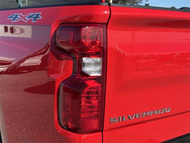 new 2025 Chevrolet Silverado 1500 car, priced at $50,295