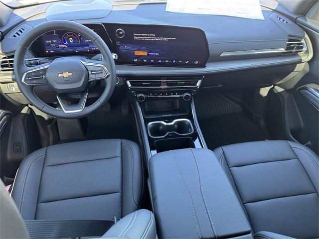new 2025 Chevrolet Traverse car, priced at $43,611