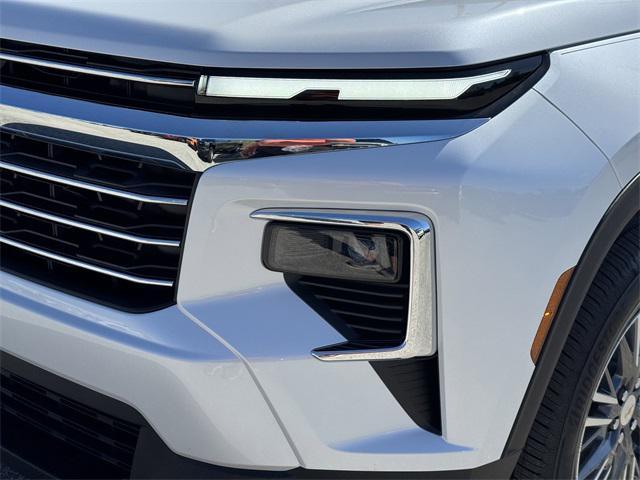 new 2025 Chevrolet Traverse car, priced at $43,611