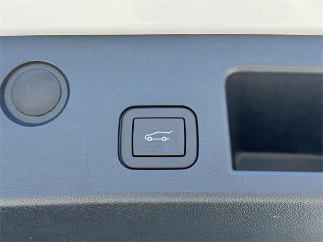 new 2025 Chevrolet Equinox car, priced at $30,085