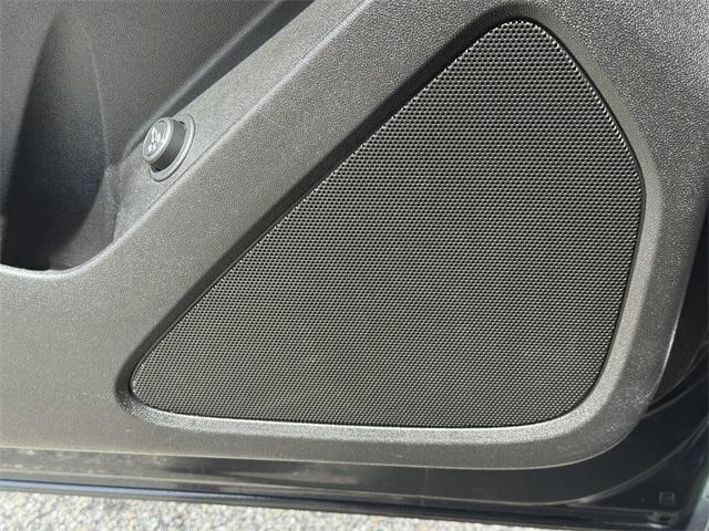 used 2023 Chevrolet Equinox car, priced at $27,993
