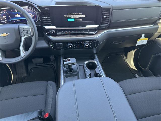 new 2025 Chevrolet Silverado 1500 car, priced at $58,202