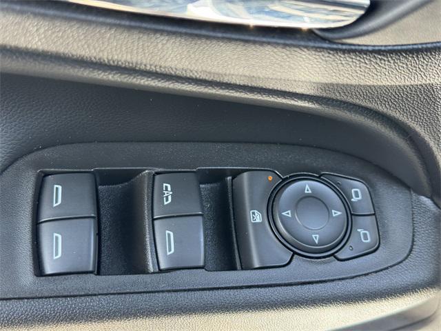 used 2020 Chevrolet Equinox car, priced at $18,984