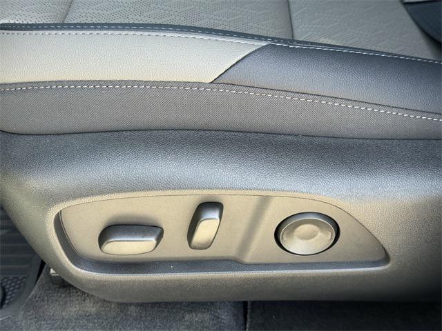 new 2025 Chevrolet Equinox car, priced at $31,665