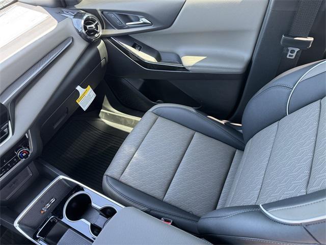 new 2025 Chevrolet Equinox car, priced at $31,665