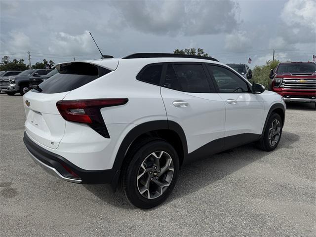 new 2025 Chevrolet Trax car, priced at $24,330