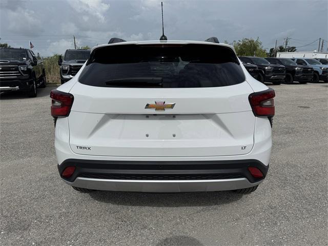 new 2025 Chevrolet Trax car, priced at $24,330