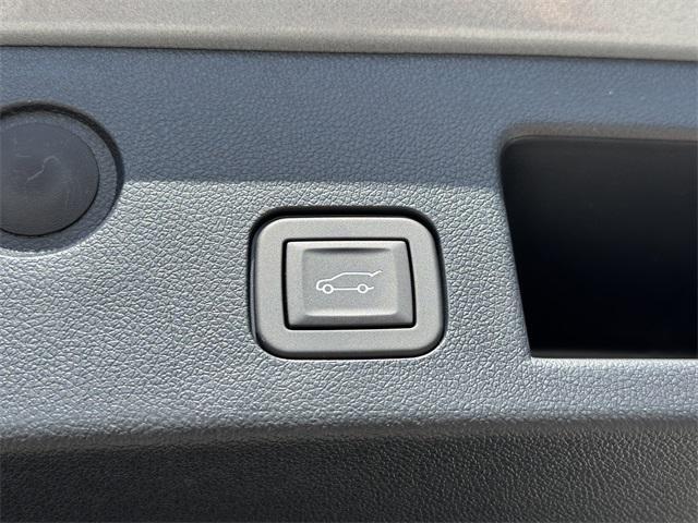 new 2025 Chevrolet Equinox car, priced at $33,693