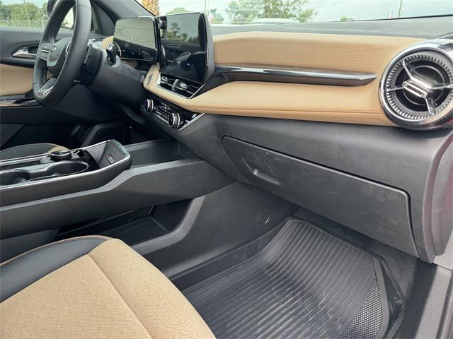 new 2025 Chevrolet Equinox car, priced at $34,047