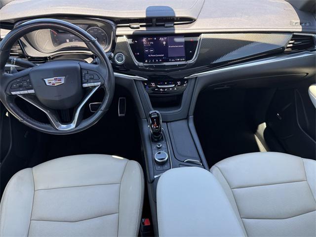 used 2020 Cadillac XT6 car, priced at $34,895