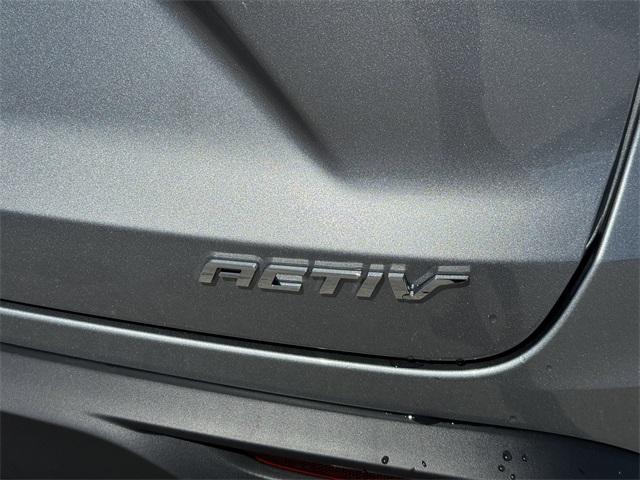 new 2025 Chevrolet Trax car, priced at $24,930