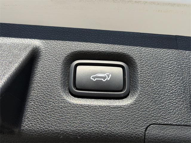 used 2022 Hyundai Santa Fe car, priced at $20,974