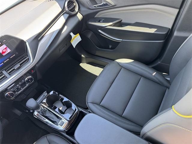 new 2025 Chevrolet Trax car, priced at $25,435