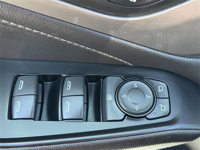 used 2023 Chevrolet Traverse car, priced at $30,764