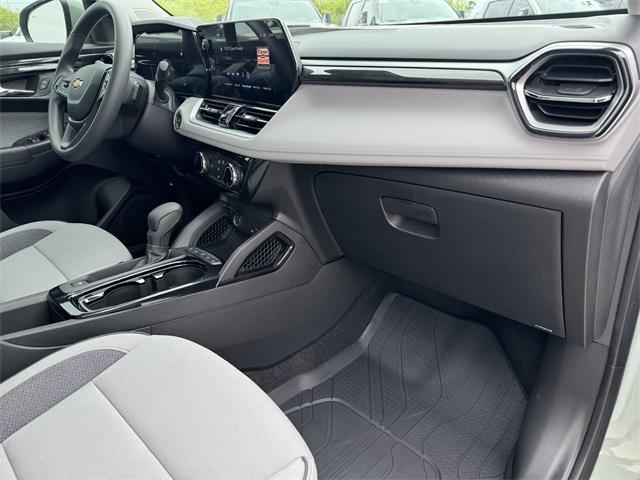 new 2026 Chevrolet TrailBlazer car, priced at $26,620