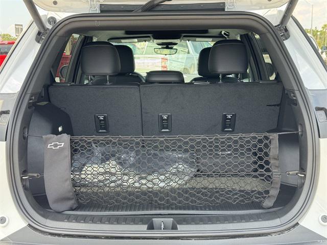 new 2025 Chevrolet Equinox car, priced at $34,551