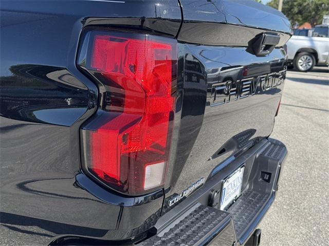 new 2025 Chevrolet Colorado car, priced at $35,057