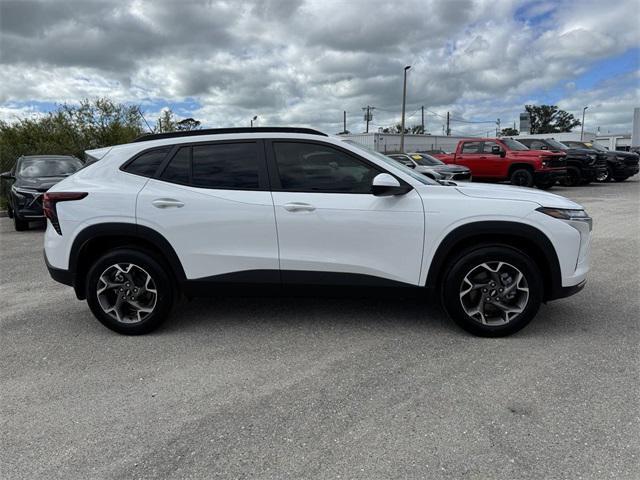 new 2025 Chevrolet Trax car, priced at $24,274