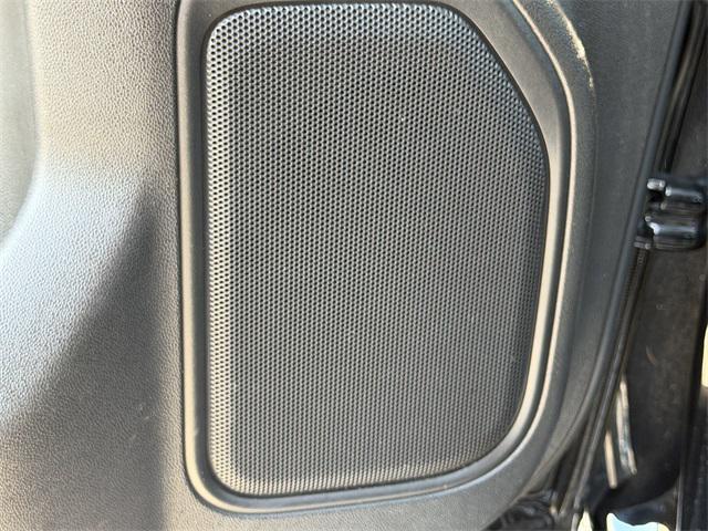 used 2022 Chevrolet Silverado 1500 car, priced at $41,600