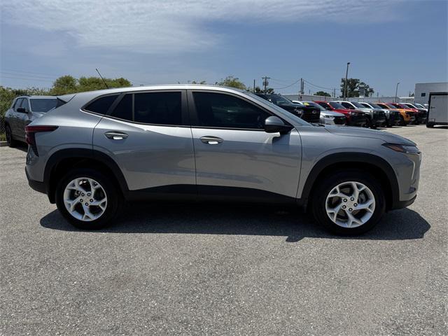 new 2025 Chevrolet Trax car, priced at $23,007